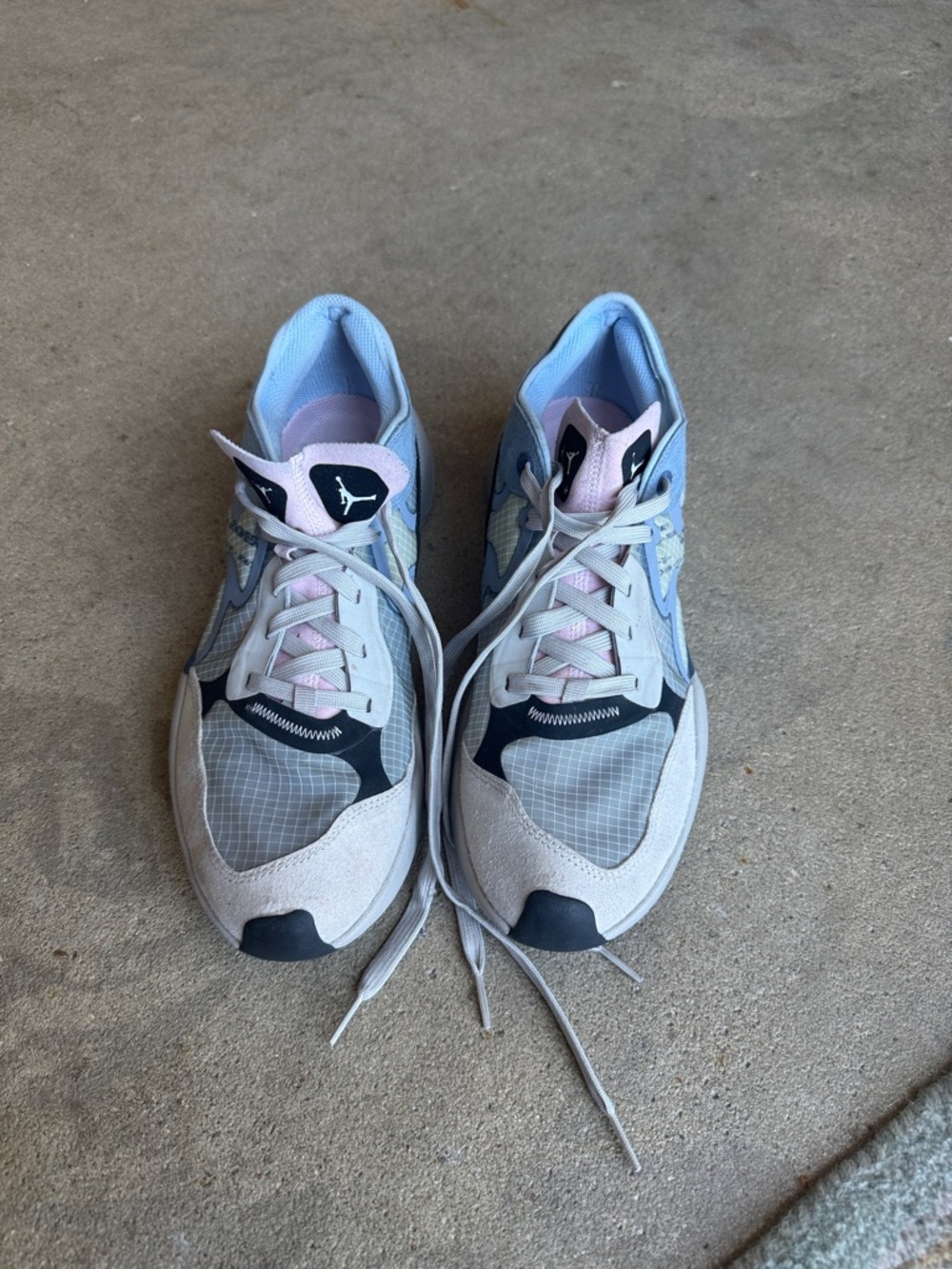 Jordan Mens’s Pastel Blue & Pink Athletic Sneakers